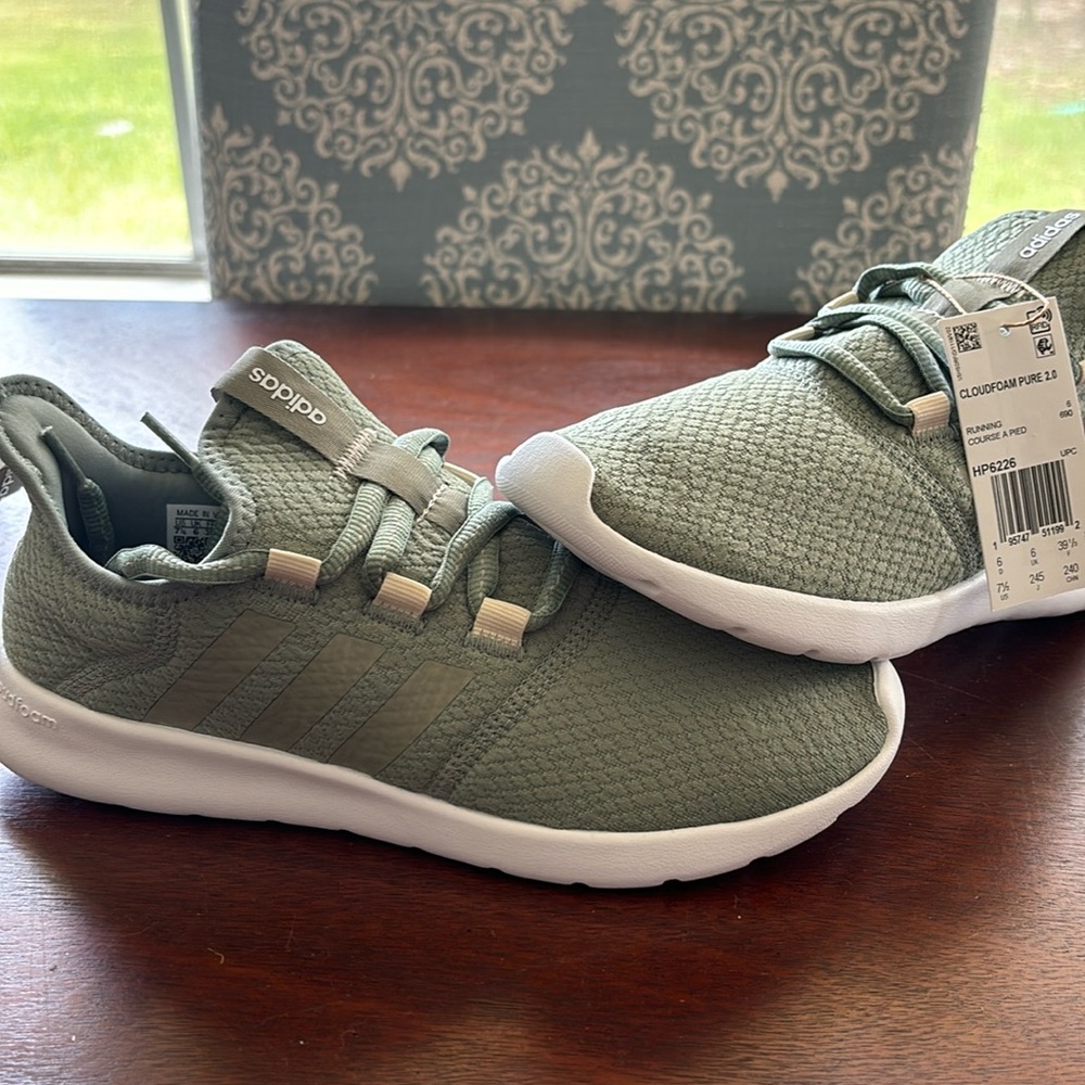 Adidas Cloudfoam Pure 2.0 Women’s 7.5